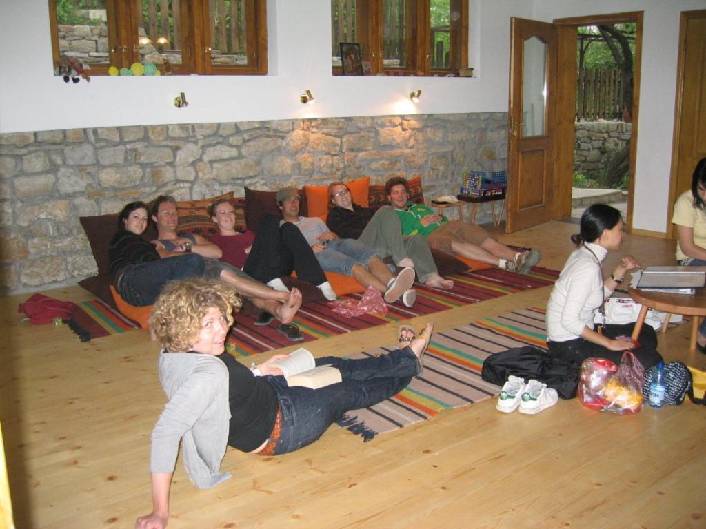 Hostel Mostel Veliko Turnovo Bagian luar foto