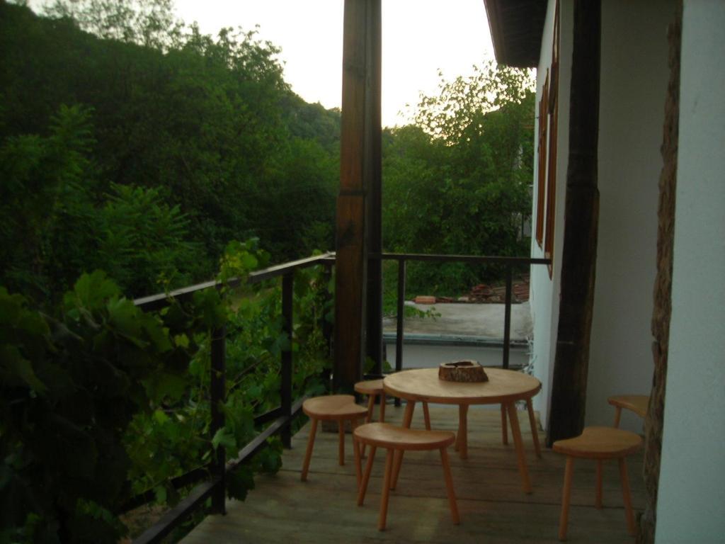 Hostel Mostel Veliko Turnovo Bagian luar foto